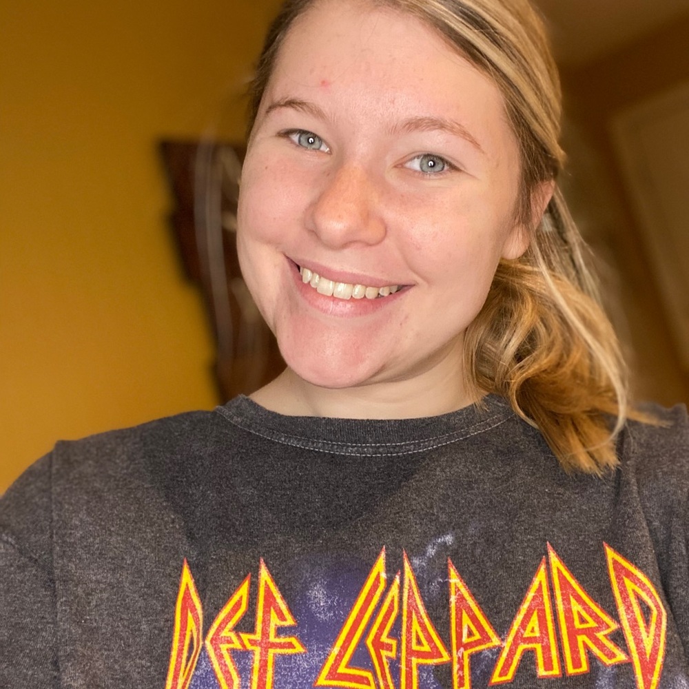 Meet your Posher, Karissa